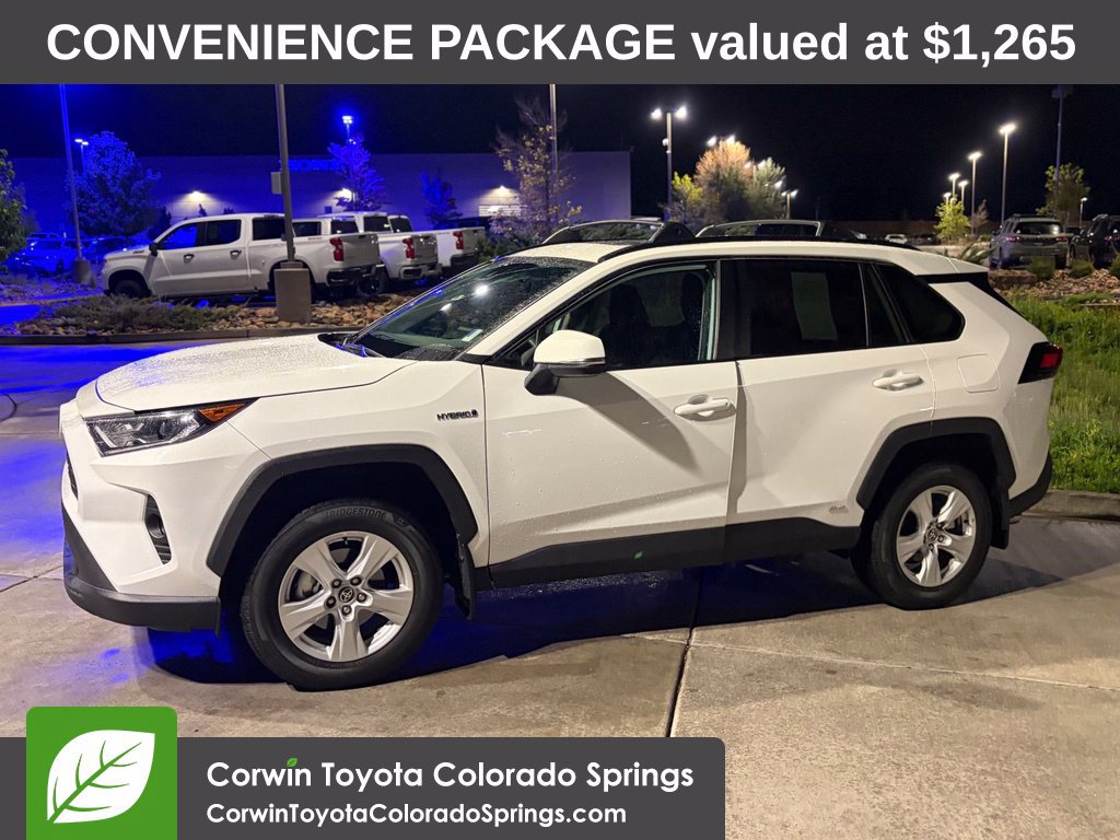 Used 2021 Toyota RAV4 XLE w/ Convenience Package AWD/4WD image 5