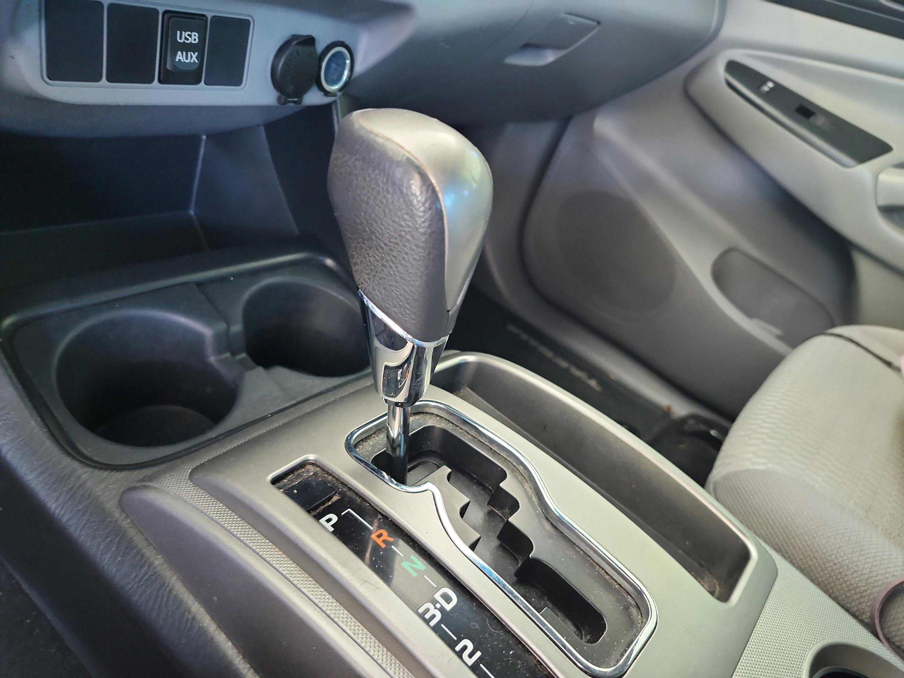 Used 2014 Toyota Tacoma 2WD Access Cab w/ SR5 Package image 16