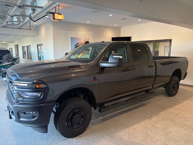 New 2026 RAM 2500 Tradesman AWD/4WD image 3