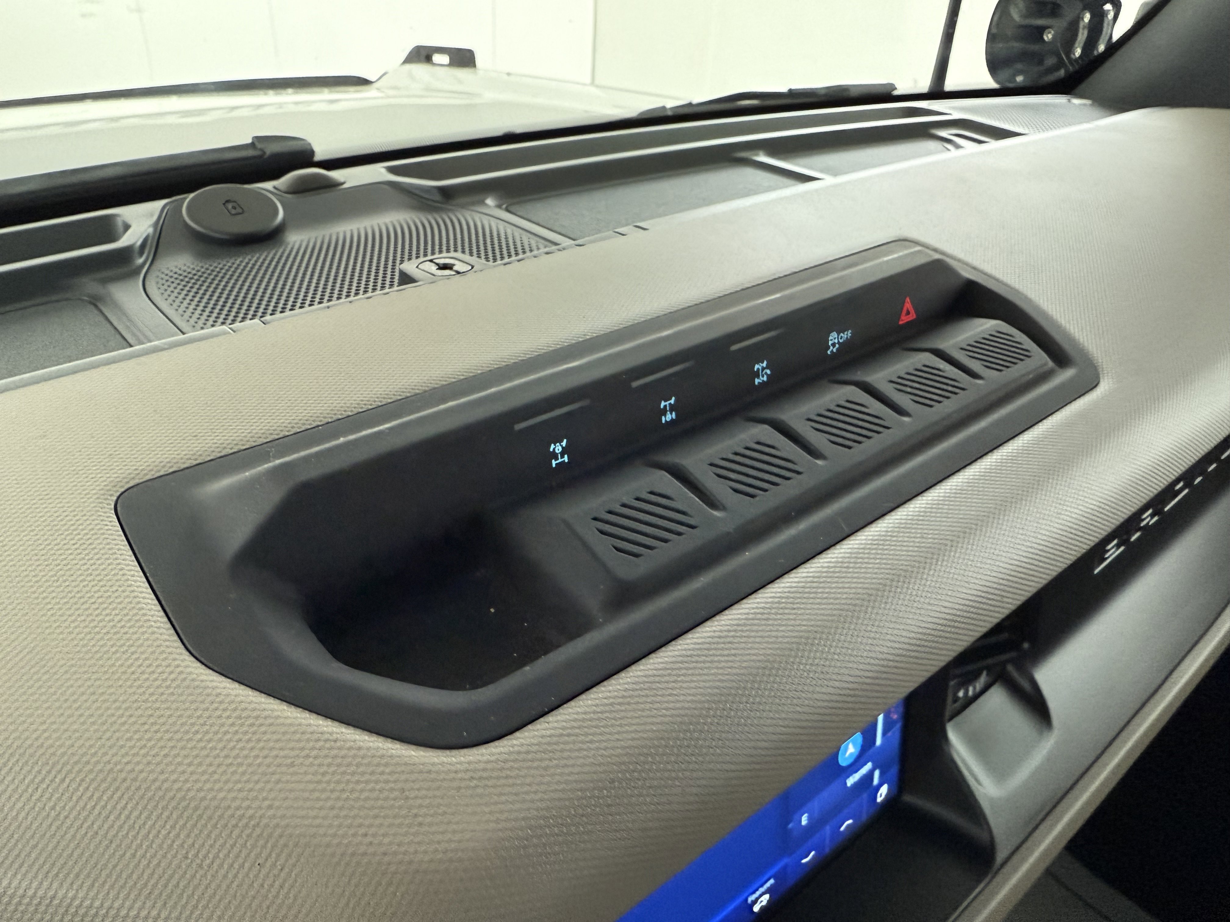 Used 2022 Ford Bronco Wildtrak image 27