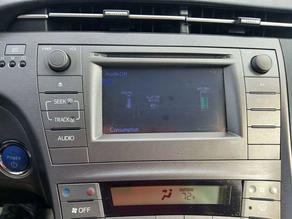 Used 2012 Toyota Prius Two image 12