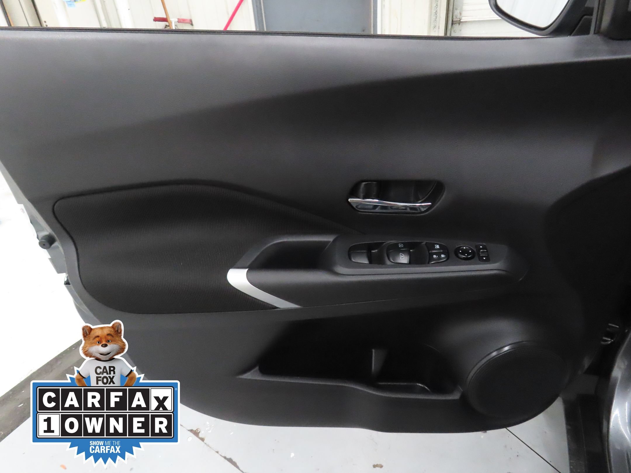 Used 2023 Nissan Kicks SV FWD image 10