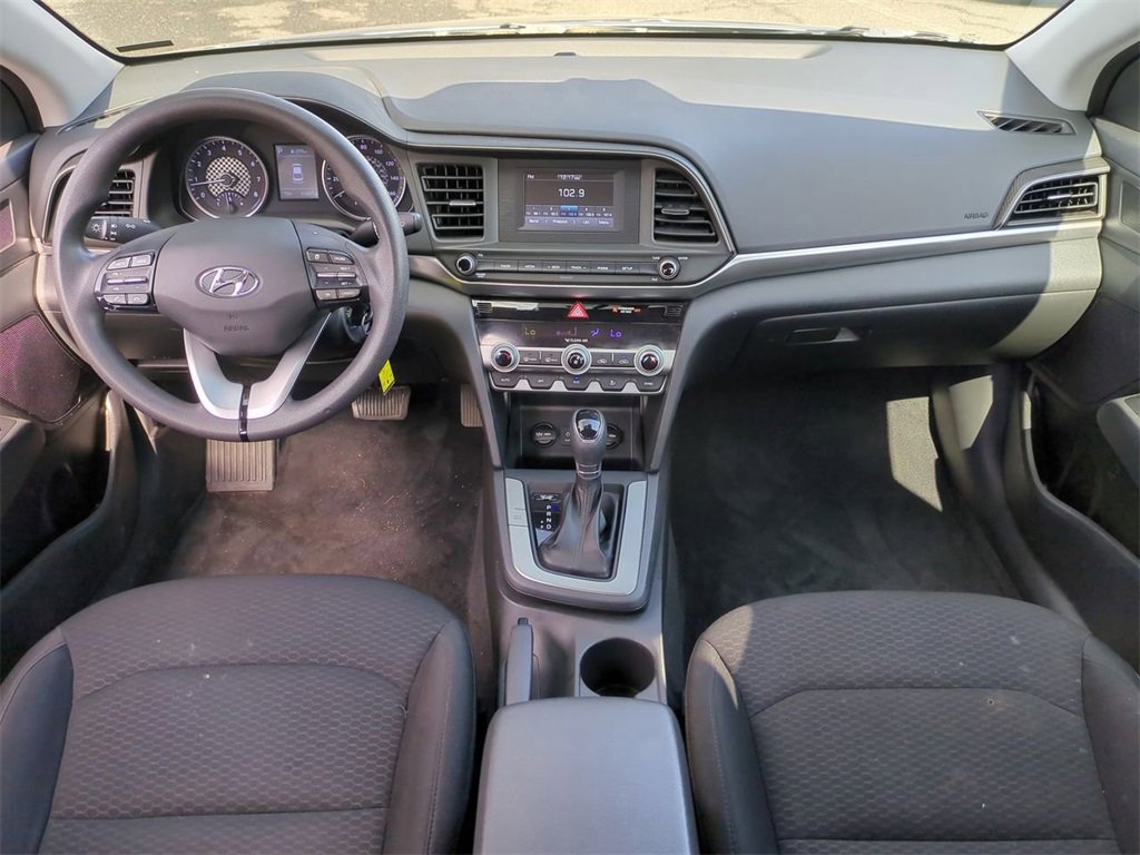 Used 2020 Hyundai Elantra SE w/ Cargo Package (C1) image 21