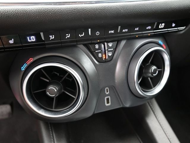 Used 2022 Chevrolet Blazer LT image 33