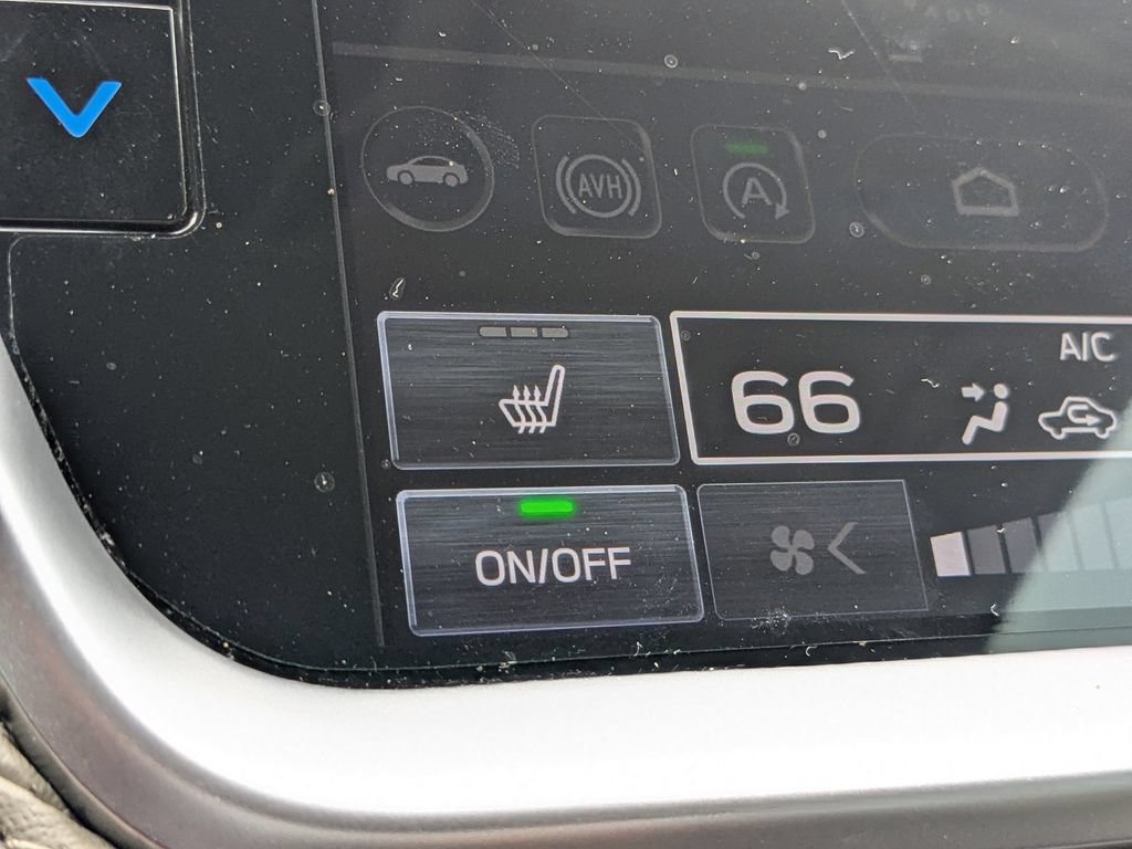 Certified 2024 Subaru Outback Limited AWD/4WD image 22
