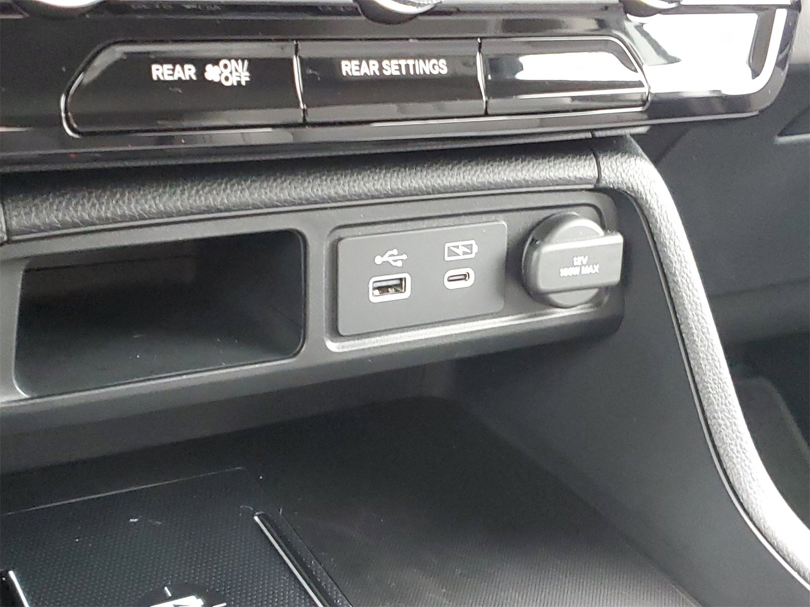 Used 2025 Honda Pilot EX-L image 30