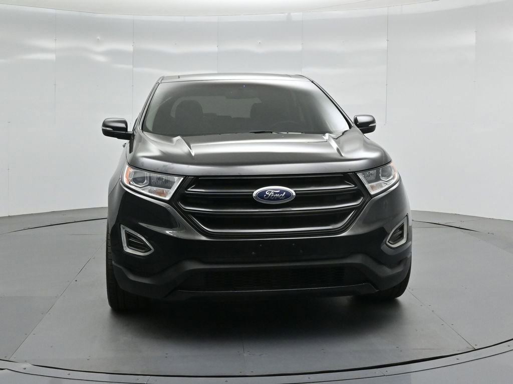 Used 2016 Ford Edge Titanium w/ Equipment Group 301A image 25