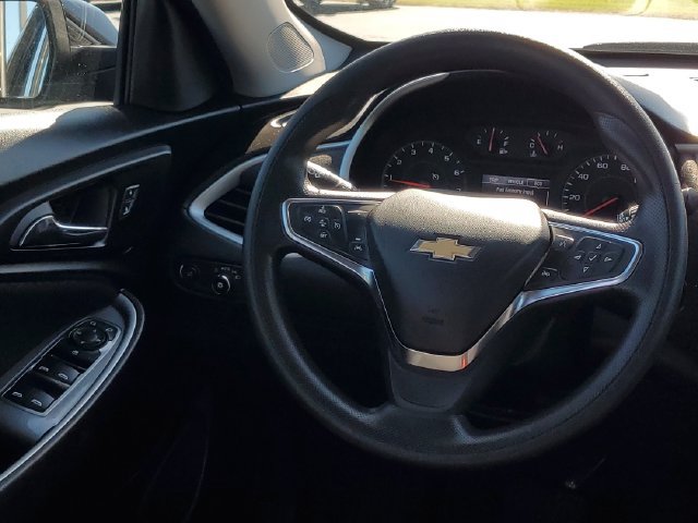 Used 2024 Chevrolet Malibu LT FWD image 28