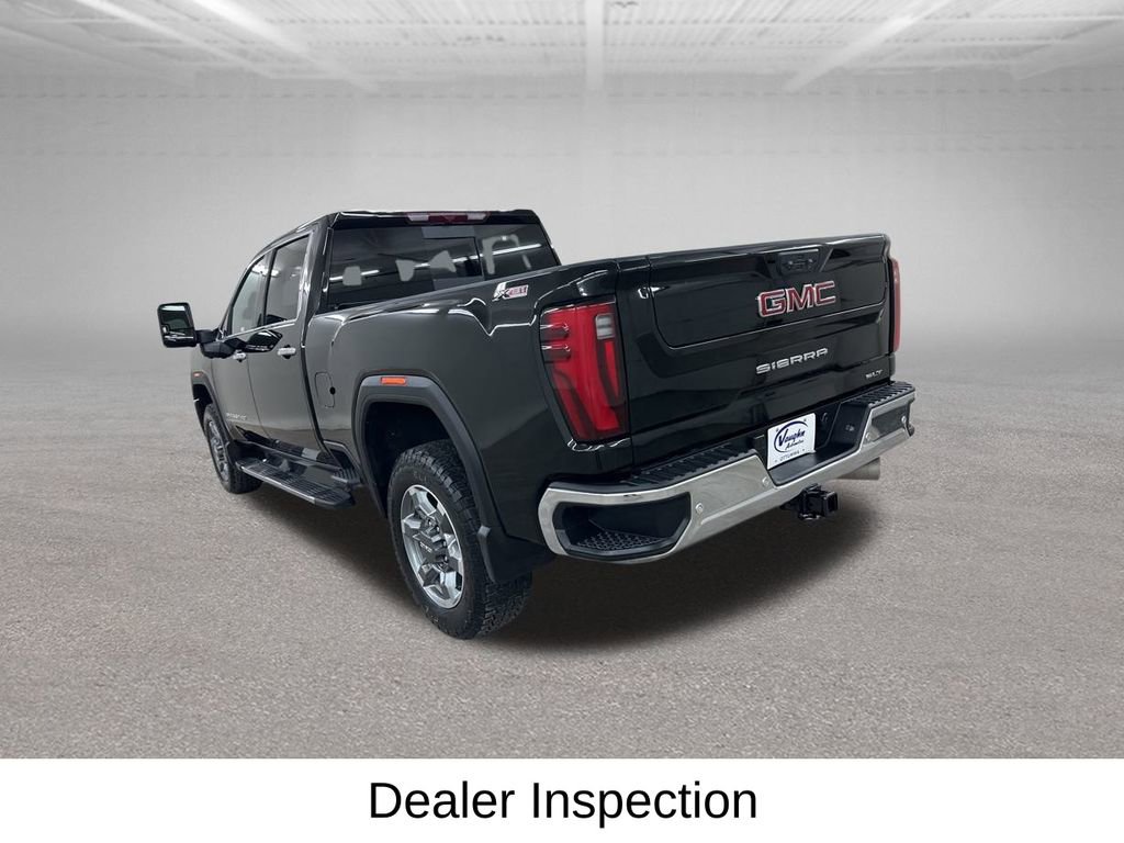 Used 2025 GMC Sierra 2500 SLT w/ SLT Premium Package image 9