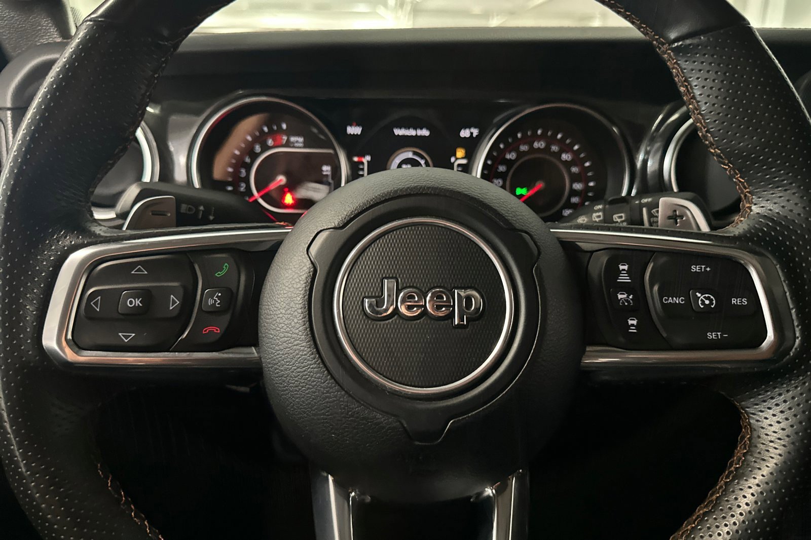 Used 2022 Jeep Wrangler Unlimited Rubicon w/ Trailer Tow Package AWD/4WD image 23
