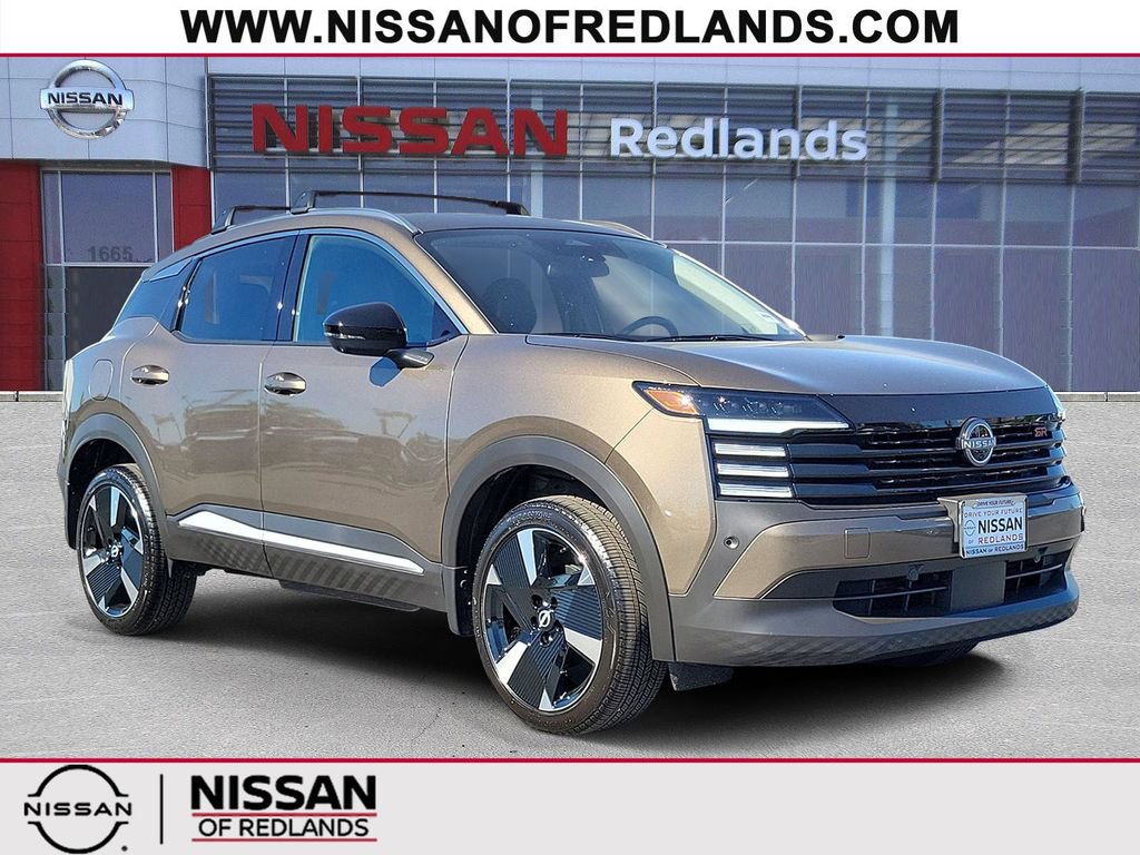 New 2026 Nissan Kicks SR w/ SR Premium Package