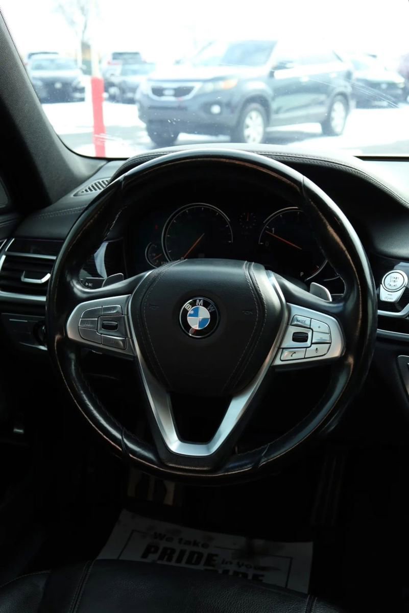 Used 2019 BMW 740i 740i Sedan 4D w/ M Sport Package image 44