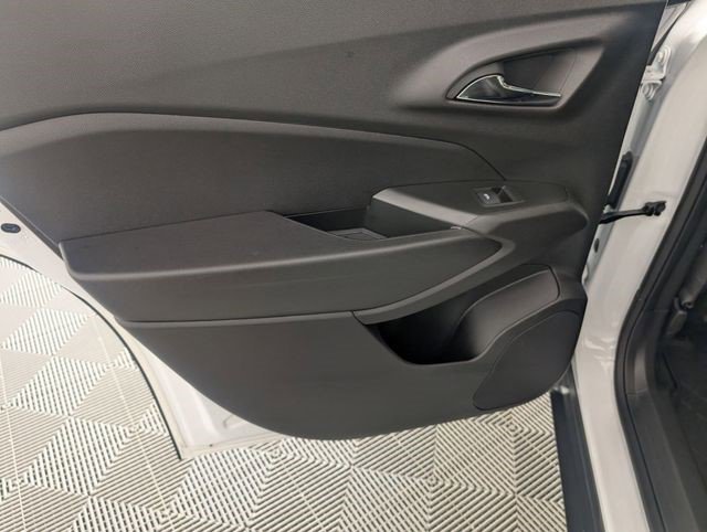 Certified 2026 Chevrolet Trax LT w/ Sunroof Package FWD image 26