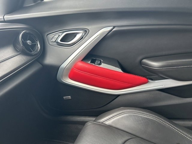 Used 2017 Chevrolet Camaro LT image 23