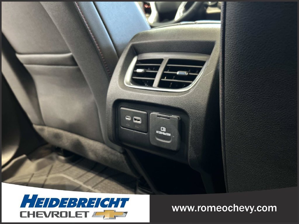 Used 2023 Chevrolet Blazer RS w/ Driver Confidence II Package AWD/4WD image 17