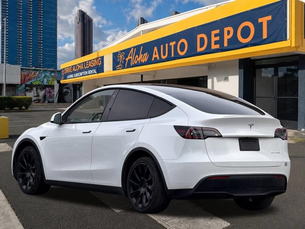 Used 2021 Tesla Model Y Long Range AWD/4WD video 3
