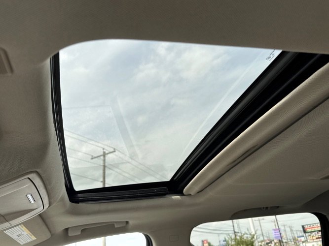 Used 2017 GMC Sierra 1500 SLT image 19