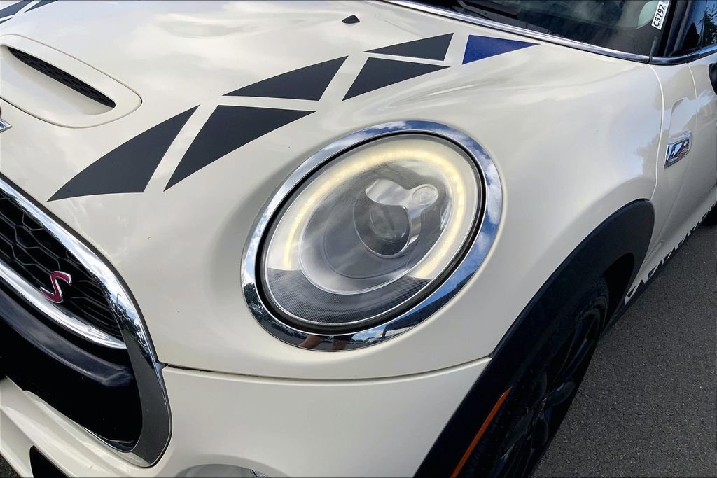Used 2018 MINI Cooper S image 26