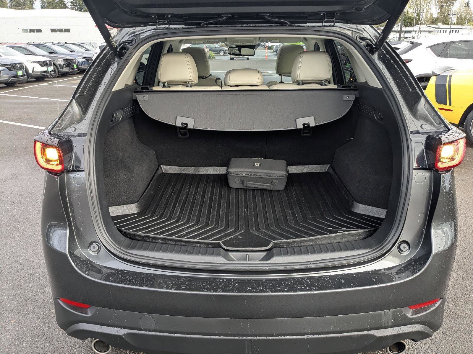 Used 2023 MAZDA CX-5 AWD 2.5 S w/ Premium Package image 10