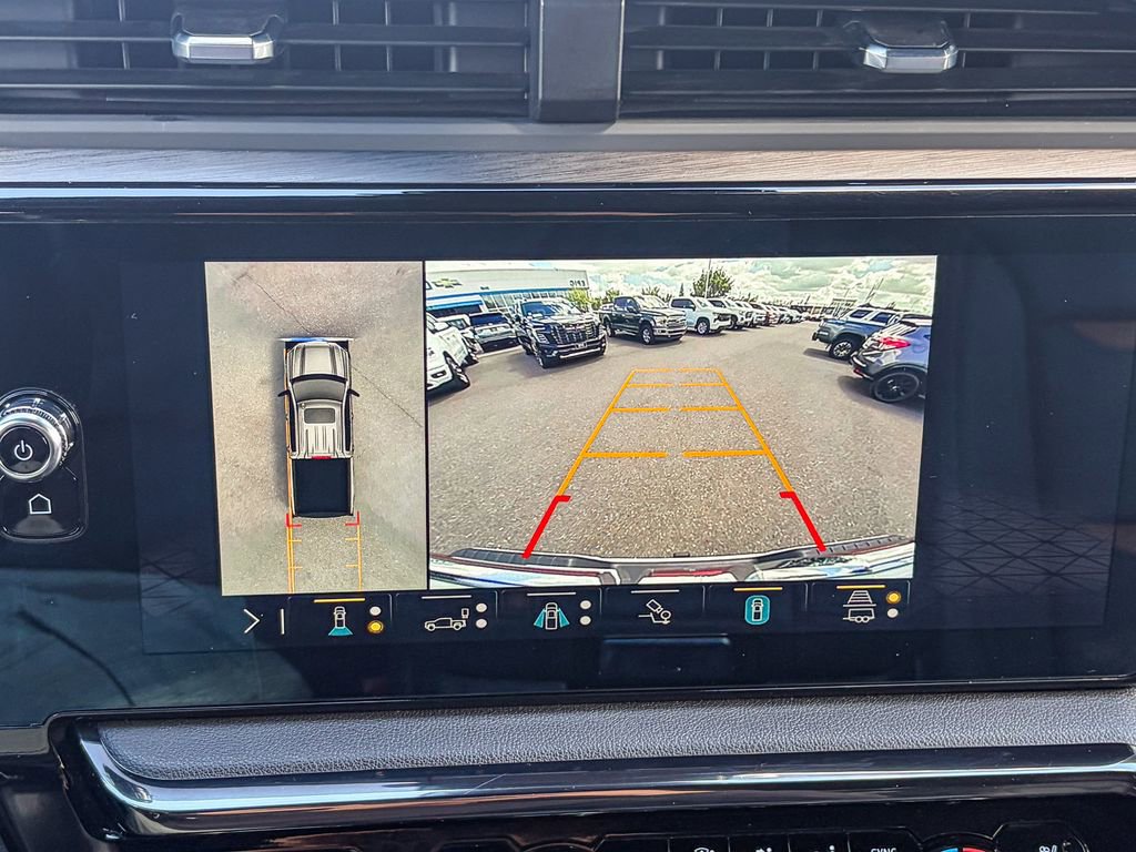 Used 2023 GMC Sierra 1500 AT4 w/ Technology Package AWD/4WD image 56