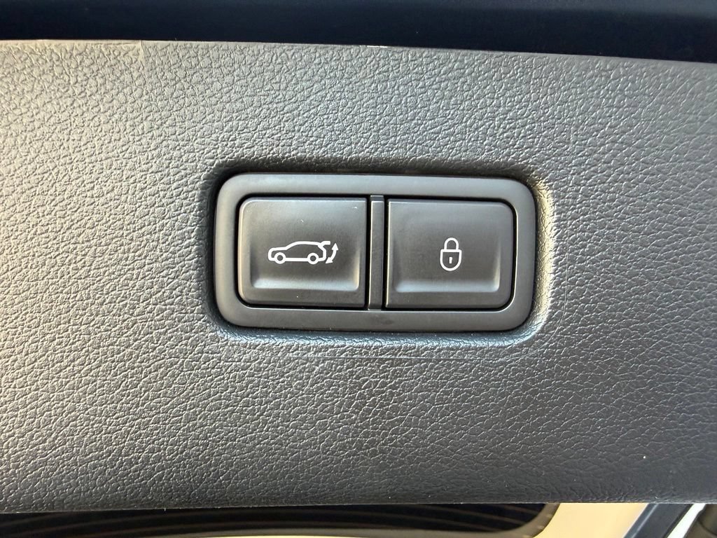 Used 2024 Genesis GV80 2.5T AWD/4WD image 34