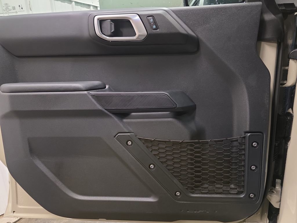 New 2026 Ford Bronco Outer Banks image 17