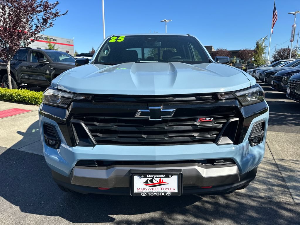 Used 2025 Chevrolet Colorado Z71 w/ Z71 Convenience Package 2 AWD/4WD image 8