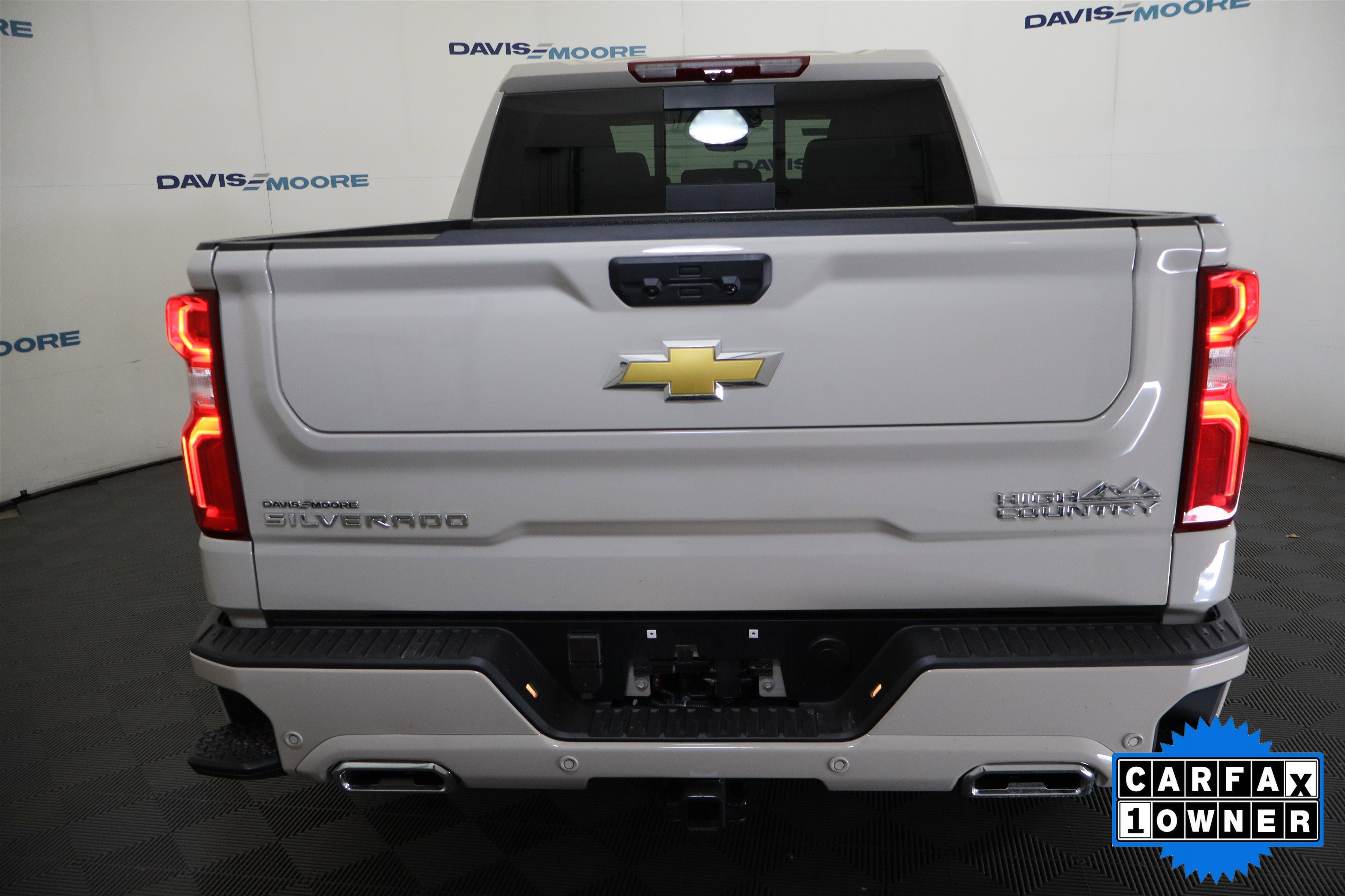 Used 2026 Chevrolet Silverado 1500 High Country image 8