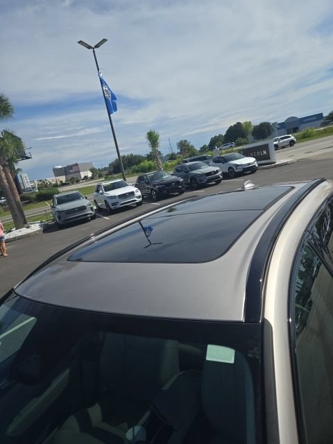 Used 2024 Volvo XC60 B5 Core w/ Climate Package AWD/4WD image 13