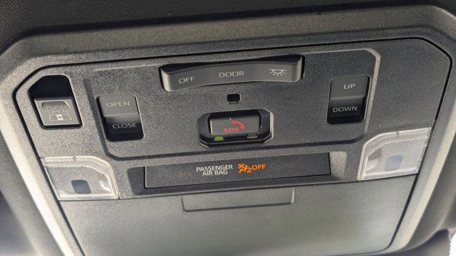 Used 2024 Toyota Tacoma Limited w/ Limited Package (LT) image 21