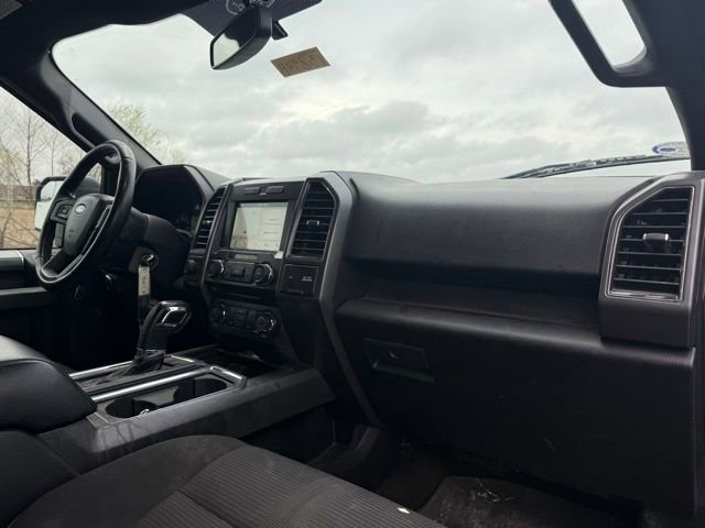 Used 2017 Ford F150 XLT w/ Equipment Group 302A Luxury AWD/4WD image 13