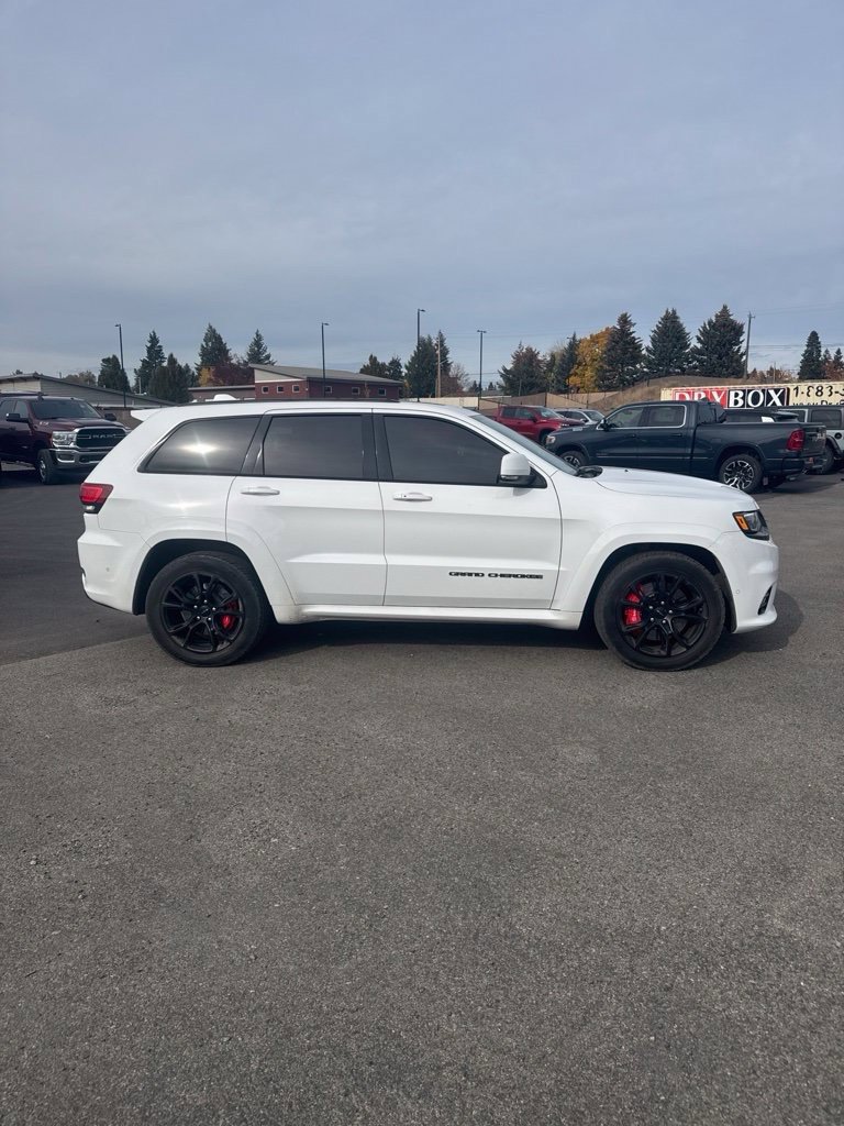 Used 2017 Jeep Grand Cherokee SRT AWD/4WD image 4