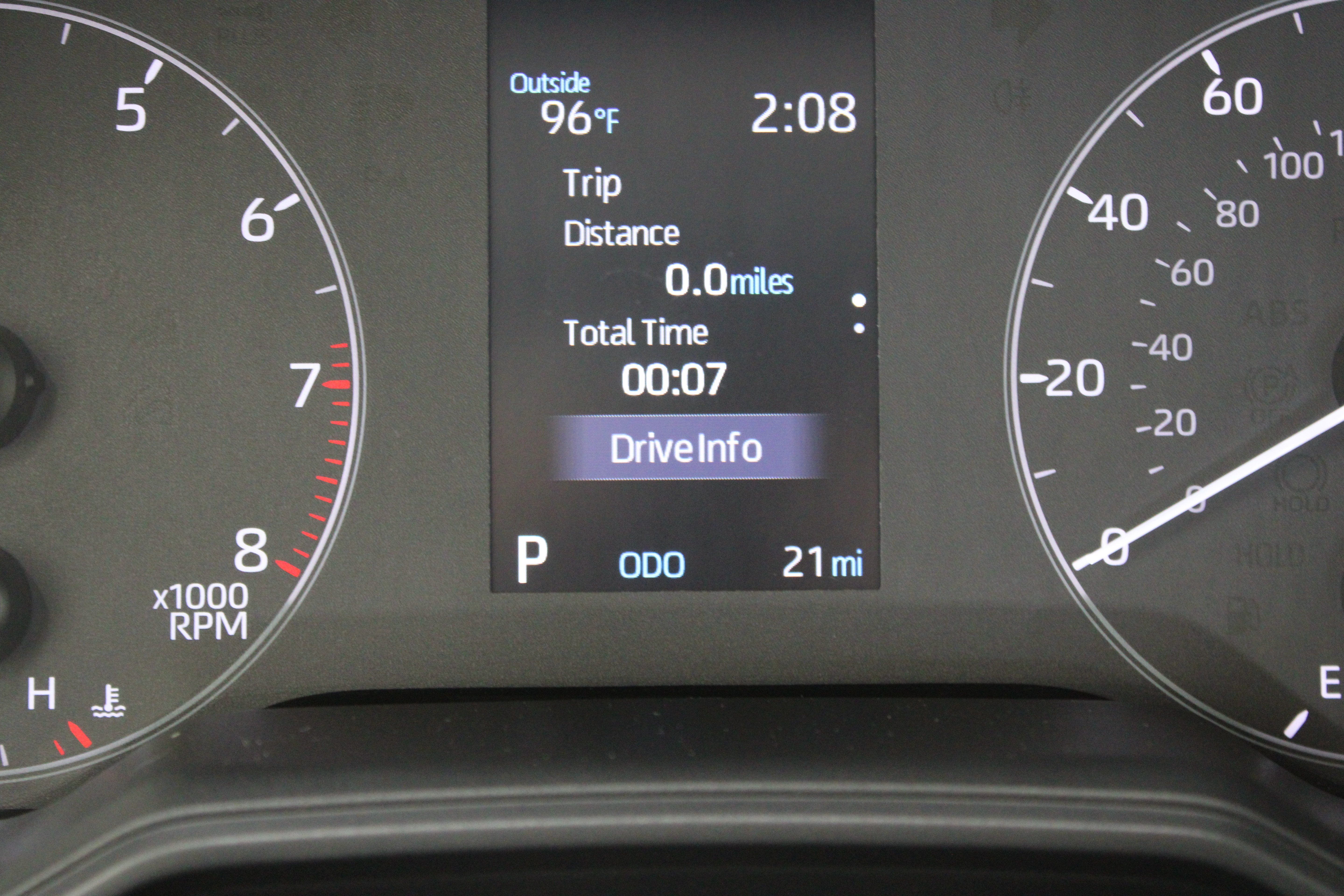 Used 2025 Toyota Corolla LE FWD image 35
