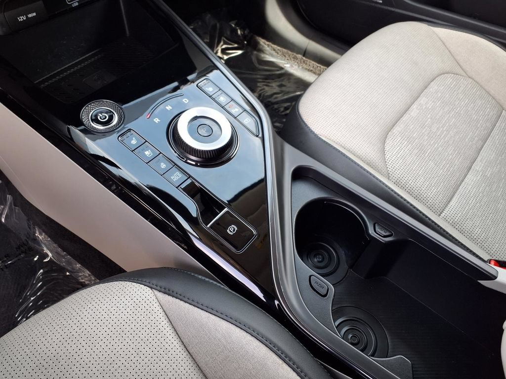 Certified 2023 Kia Niro Wave FWD image 18