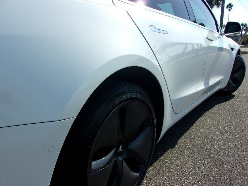 Used 2020 Tesla Model 3 Standard Range Plus image 12