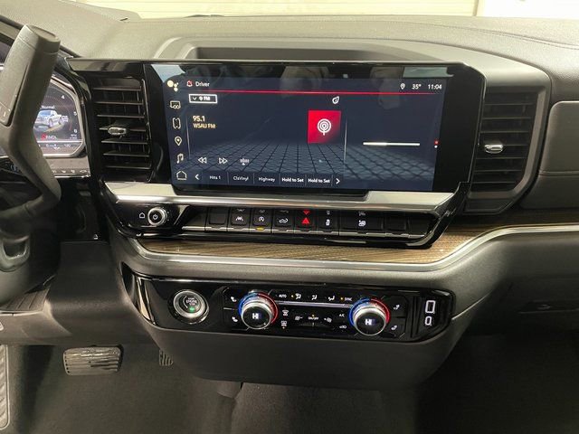 Used 2024 GMC Sierra 1500 Elevation image 16