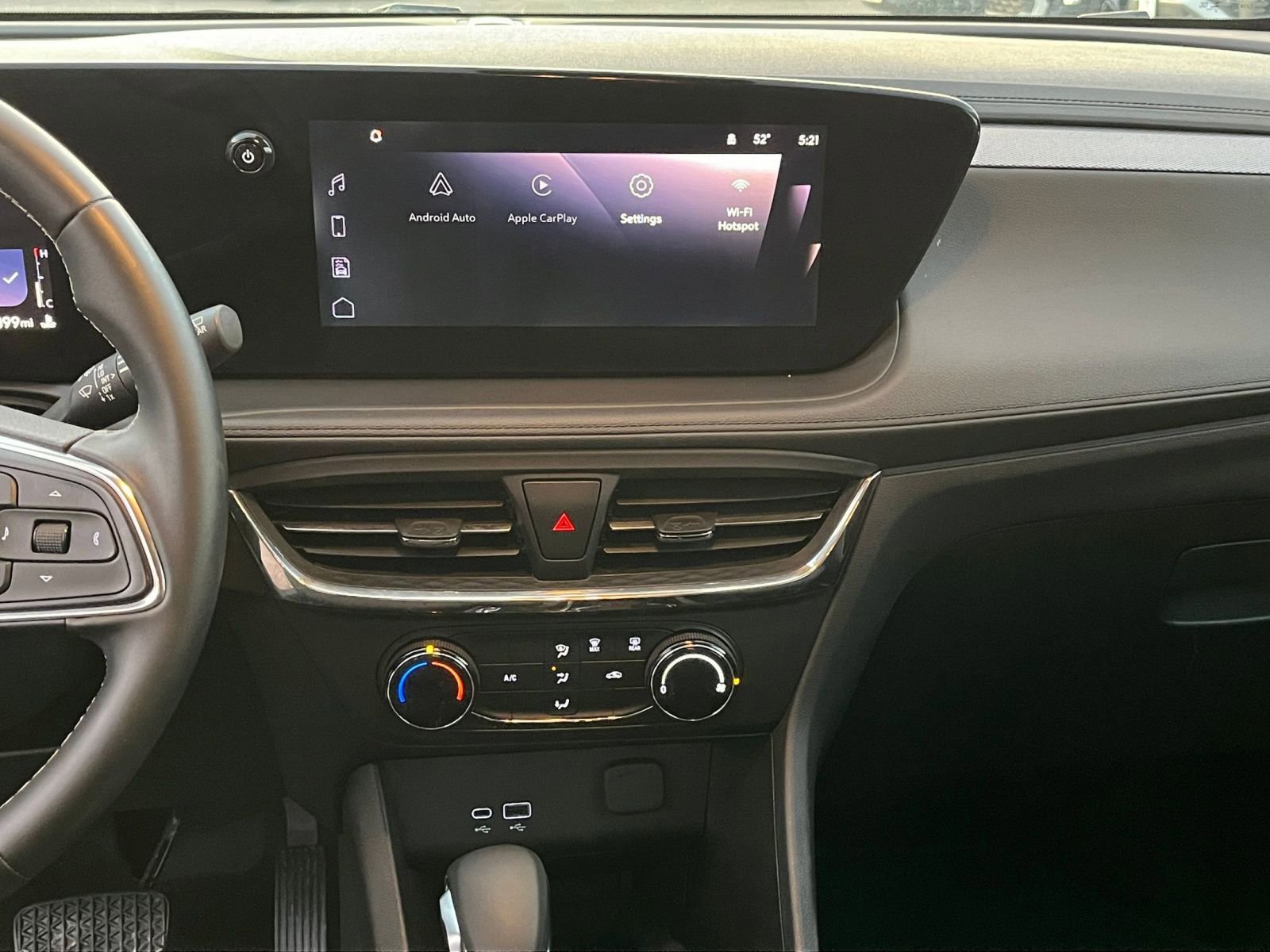 Used 2025 Buick Encore GX Preferred image 18