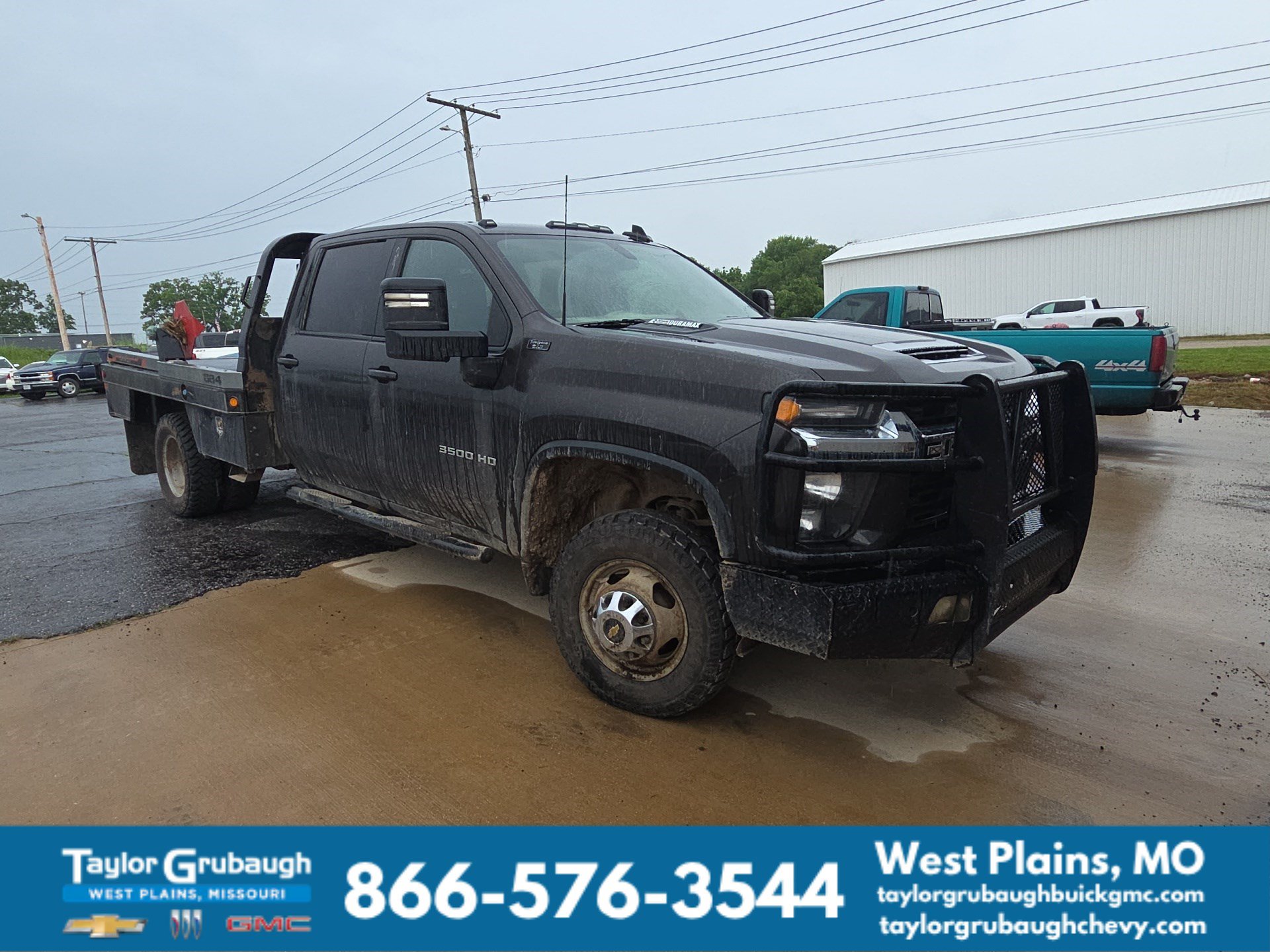 Used 2021 Chevrolet Silverado 3500 LT w/ Remote Start Package AWD/4WD image 1