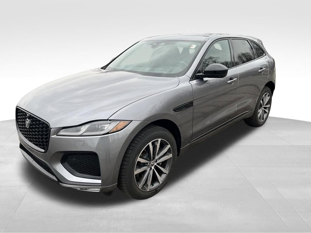 New 2026 Jaguar F-PACE R-Dynamic S image 1