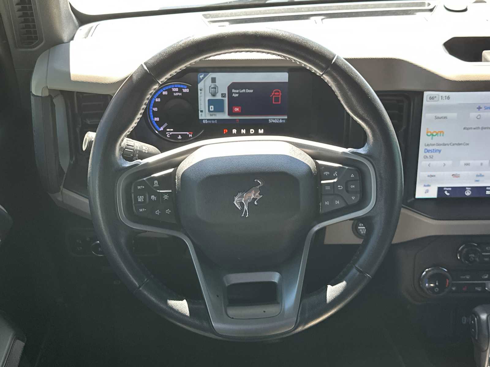 Used 2022 Ford Bronco Wildtrak image 15