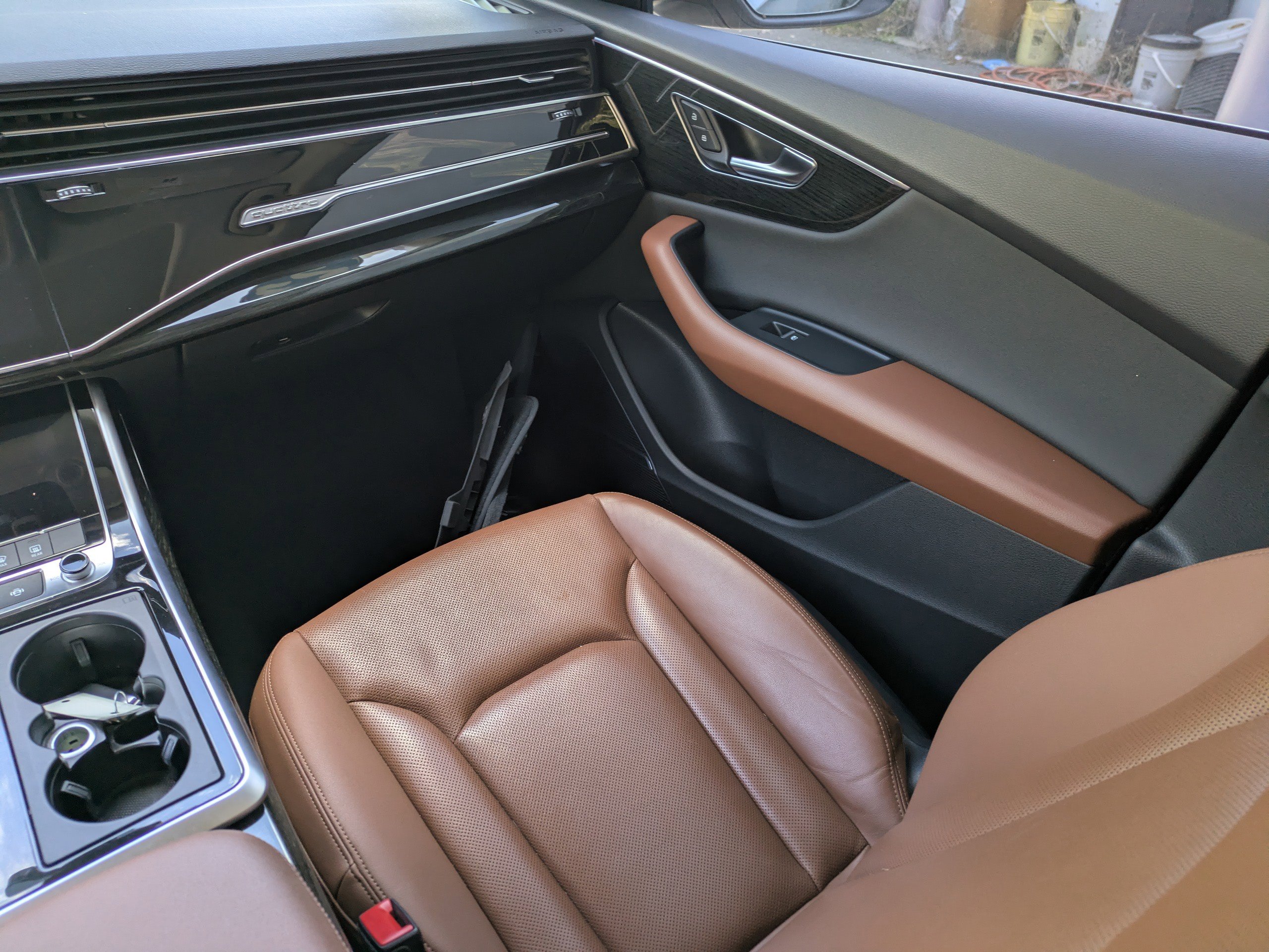 Used 2022 Audi Q8 Premium Plus AWD/4WD image 9