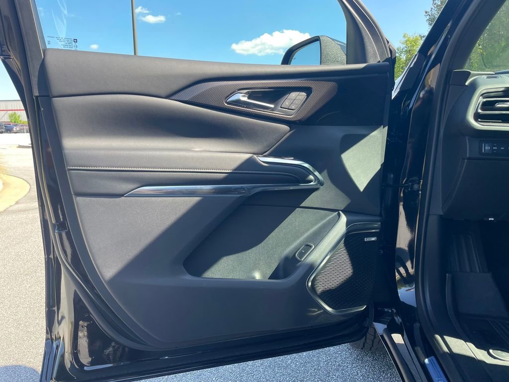 Used 2026 Chevrolet Traverse High Country w/ LPO, Floor Liner Package AWD/4WD image 10