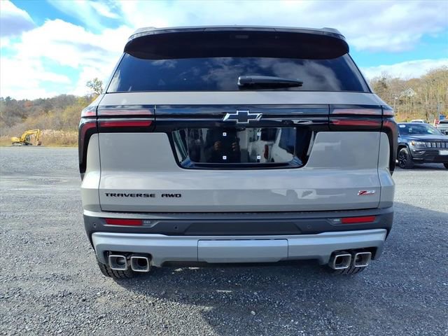 New 2026 Chevrolet Traverse Z71 w/ Enhanced Driving Package image 6