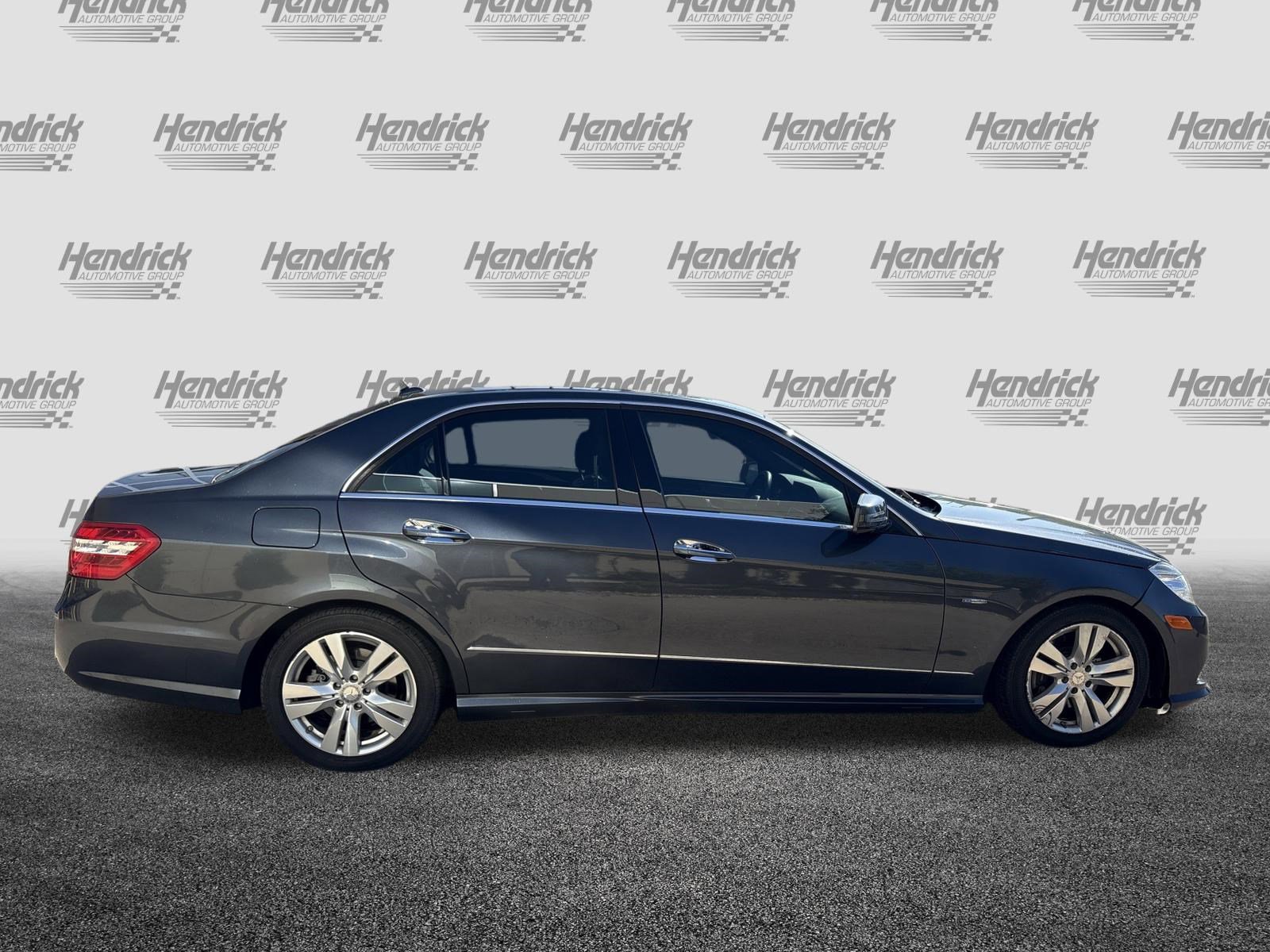 Used 2011 Mercedes-Benz E 350 BlueTEC Sedan image 11