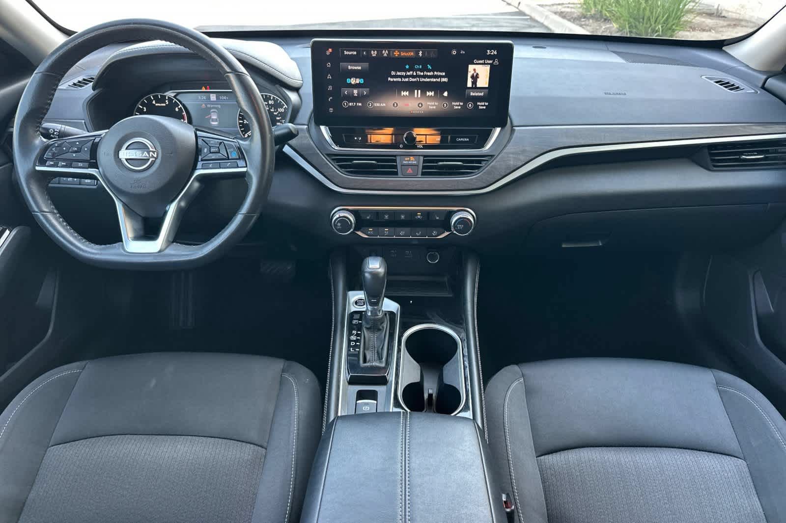 Used 2023 Nissan Altima 2.5 SV w/ SV Premium Package AWD/4WD video 3
