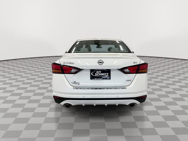 Used 2022 Nissan Altima 2.5 SV w/ SV Premium Package image 9