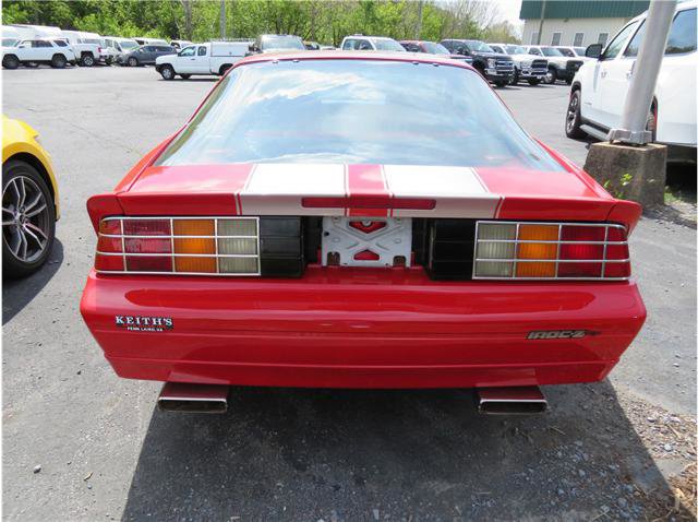 Used 1990 Chevrolet Camaro IROC-Z RWD image 17