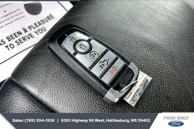 Used 2022 Ford F150 XLT w/ Equipment Group 302A High image 9