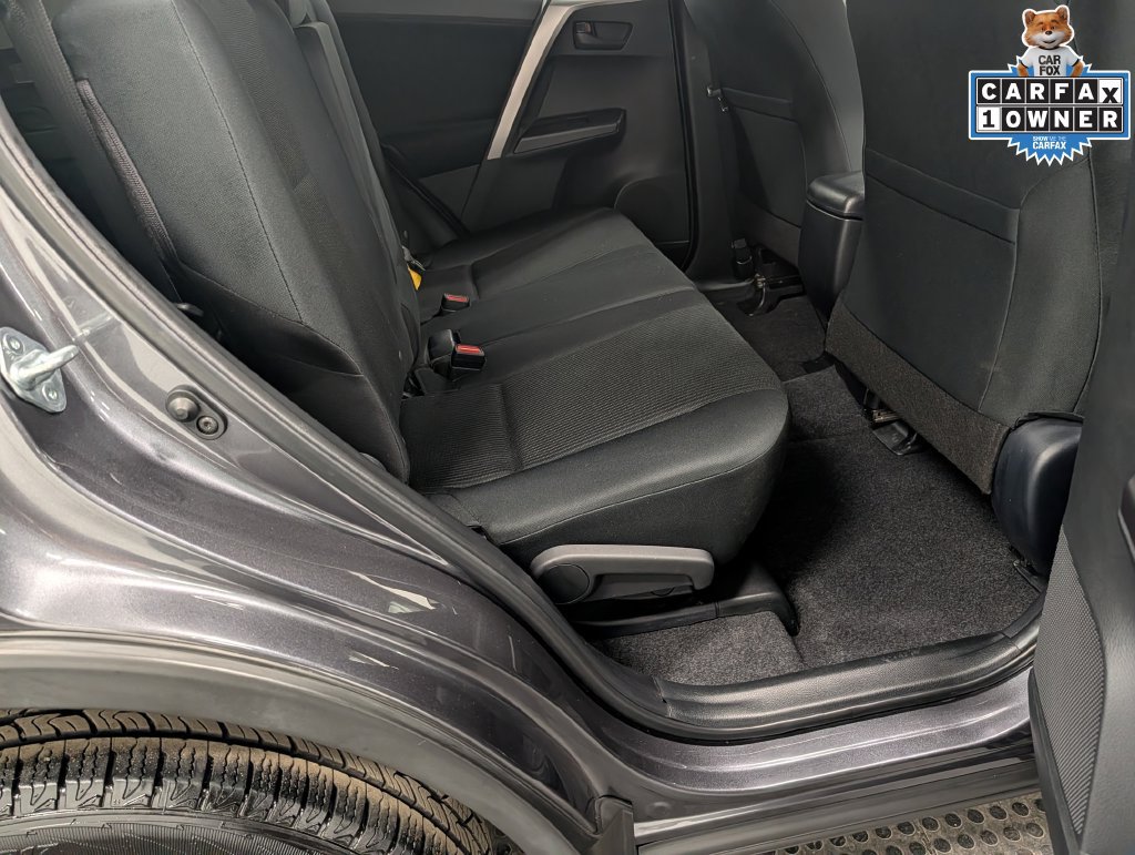 Used 2018 Toyota RAV4 LE w/ All Weather Liner Package AWD/4WD image 31