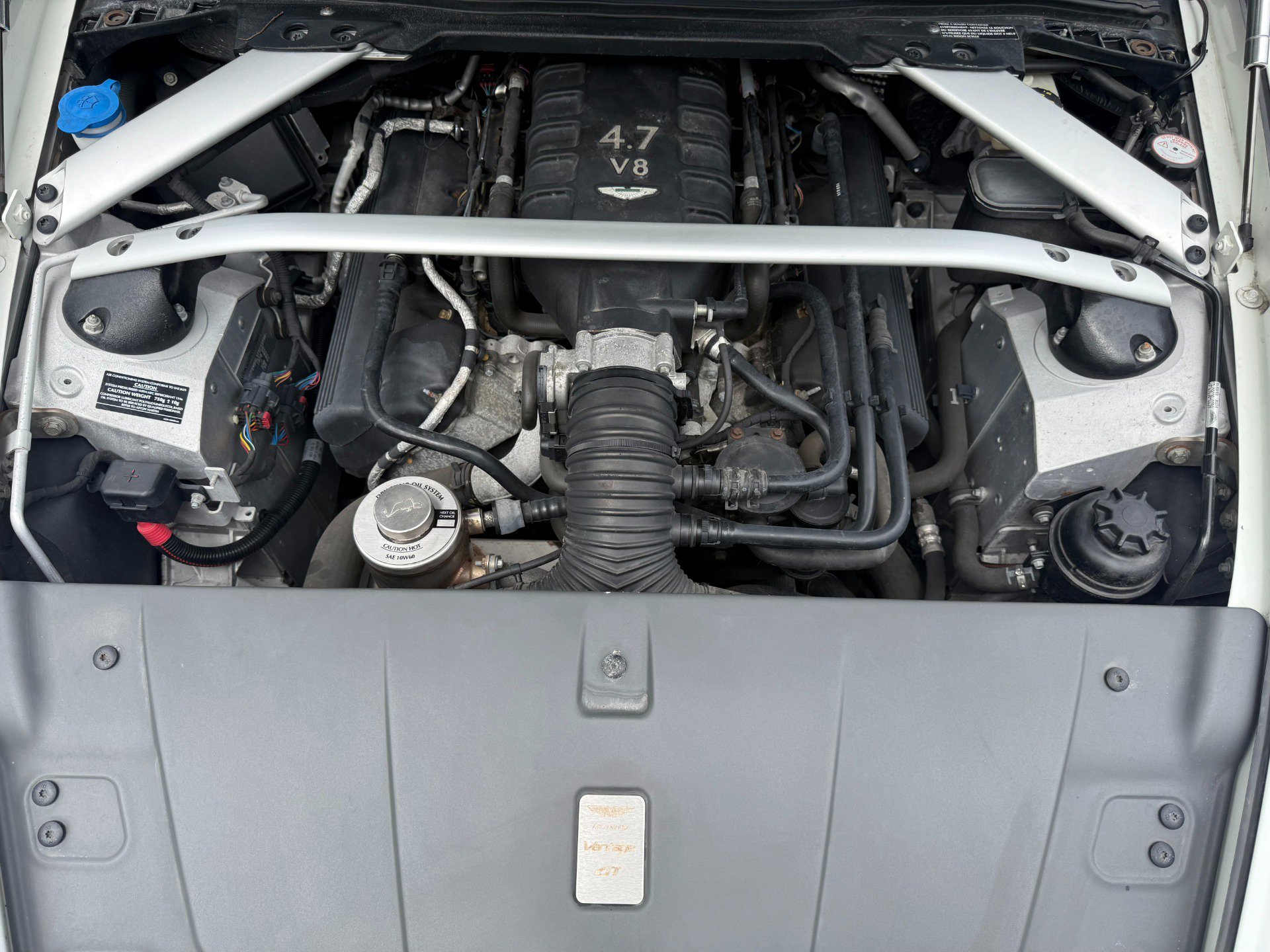 Used 2015 Aston Martin V8 Vantage GT image 60